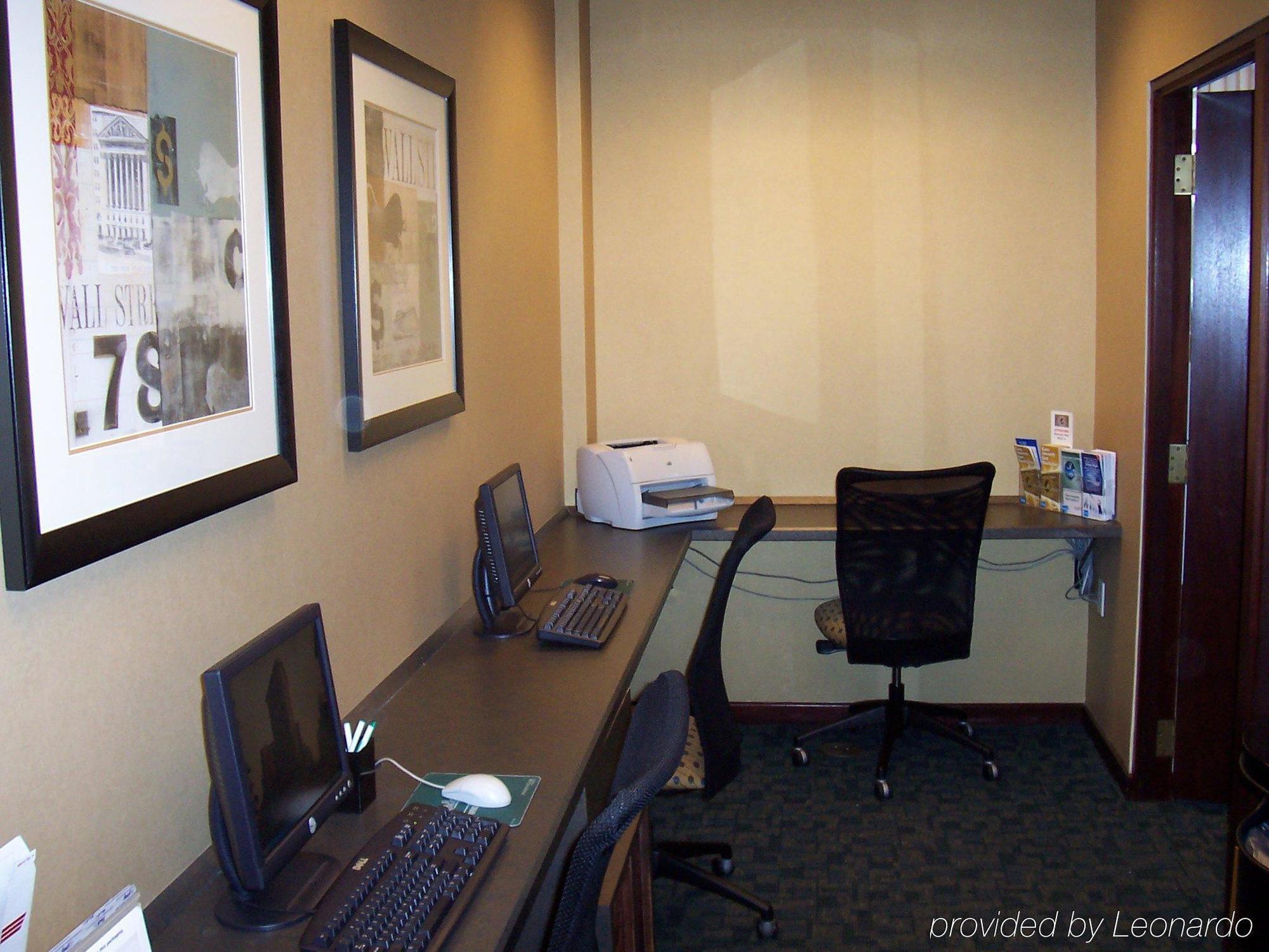 Holiday Inn & Suites Chicago-Carol Stream Wheaton By Ihg Facilities photo