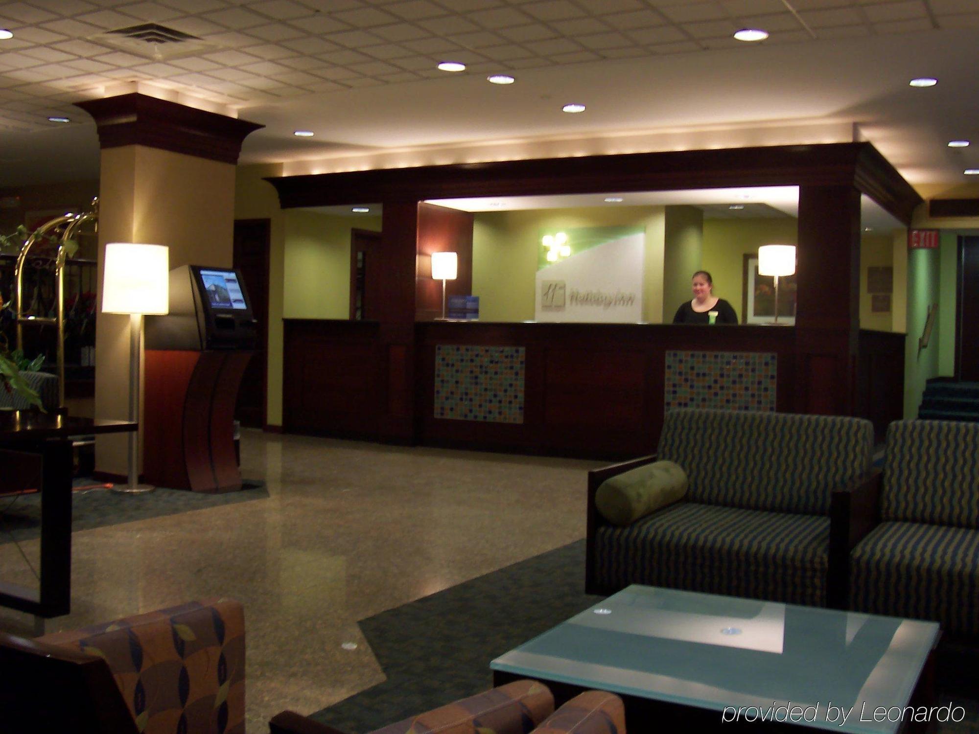 Holiday Inn & Suites Chicago-Carol Stream Wheaton By Ihg Interior photo